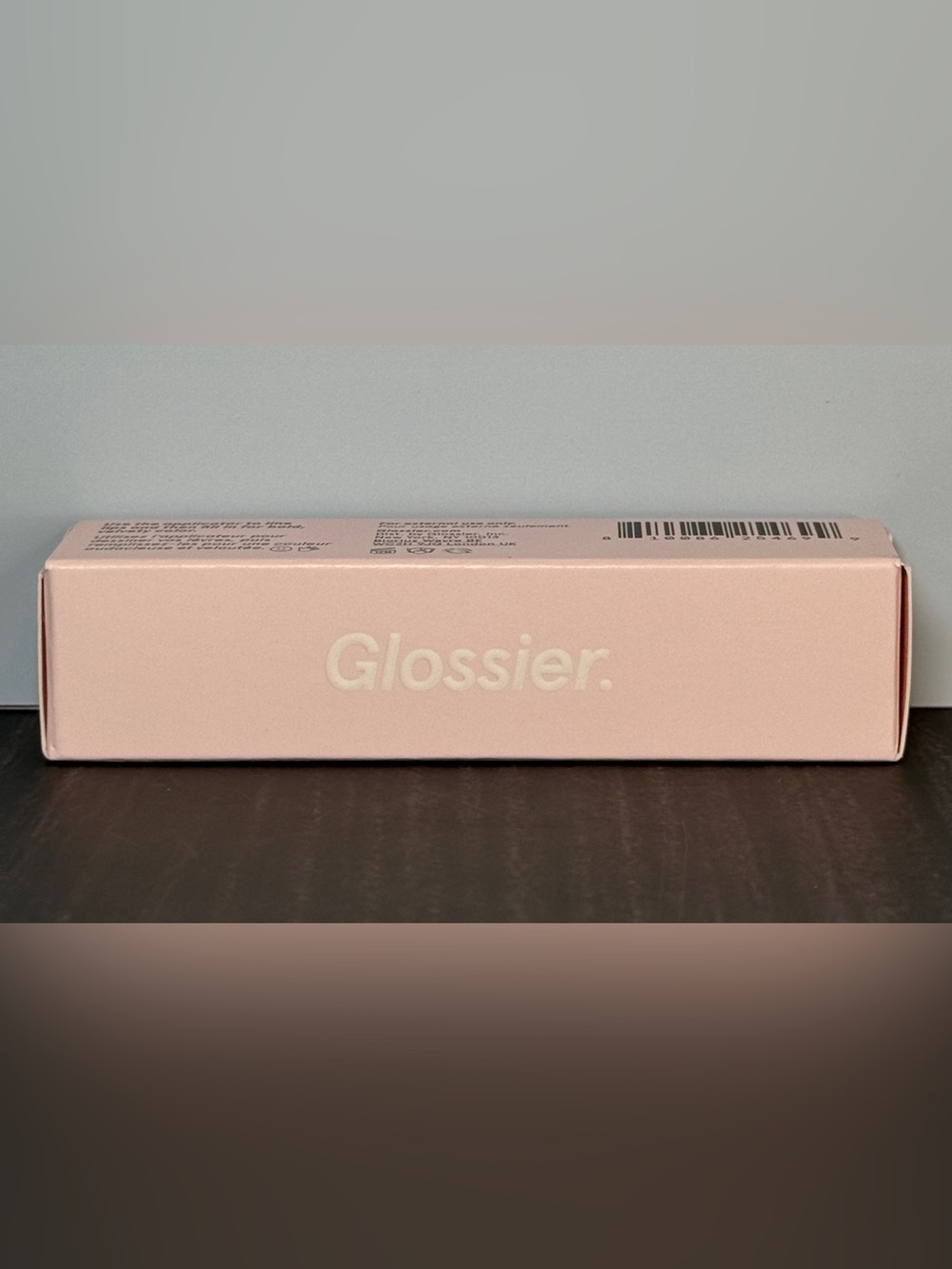 Glossier Soft Touch Lip Crème (Strike) NIB 6 ml / 0.20 fl oz - Picture 3 of 4